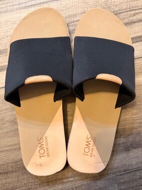 TOMS Slide Sandals Womens Size 10 Black Strap Comfort Casual Slip On